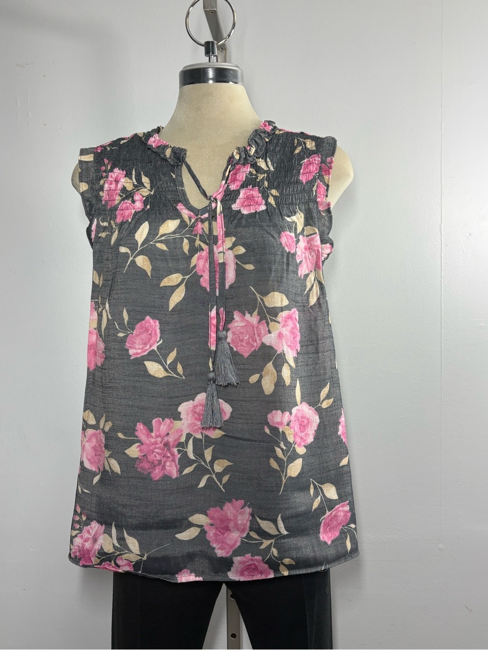 Floral Smocked Sleeveless Blouse in Charcoal and Pink